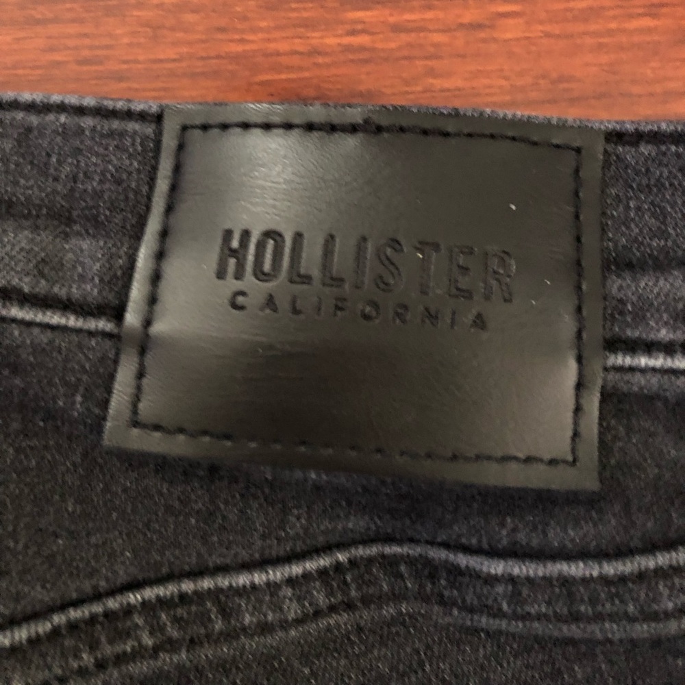 Hollister California Stacked Skinny Jeans - Picture 10 of 12